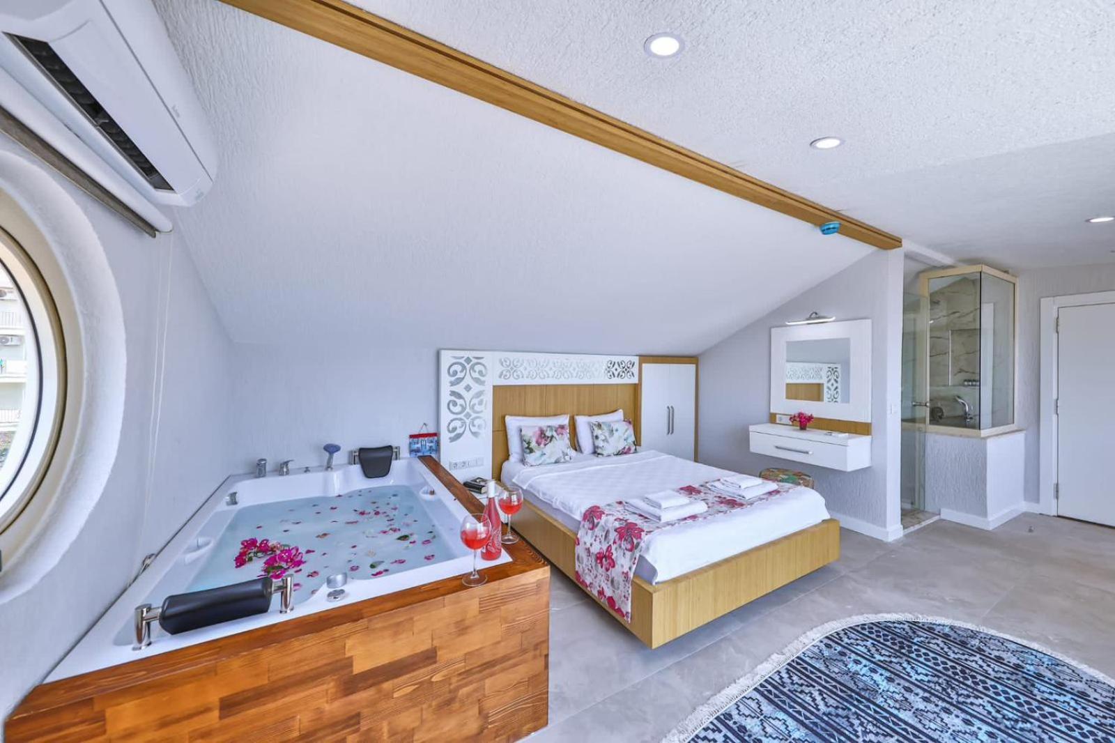 Hediye Hanim Suit&Apart Aparthotel Kaş Kültér fotó